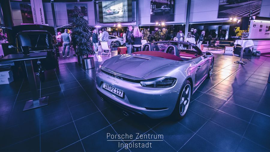 After Work Party im Porsche Zentrum Ingolstadt.